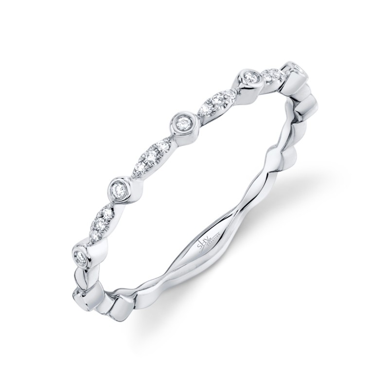 0.06ct 14k White Gold Diamond Lady's Band