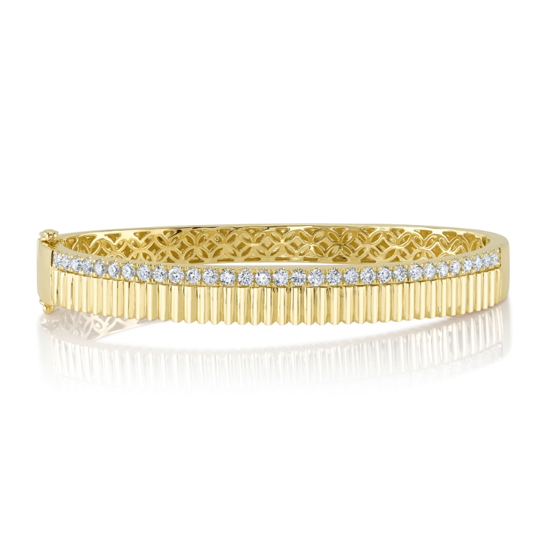 1.07Ct 14K Yellow Gold Diamond Ribbed Bangle